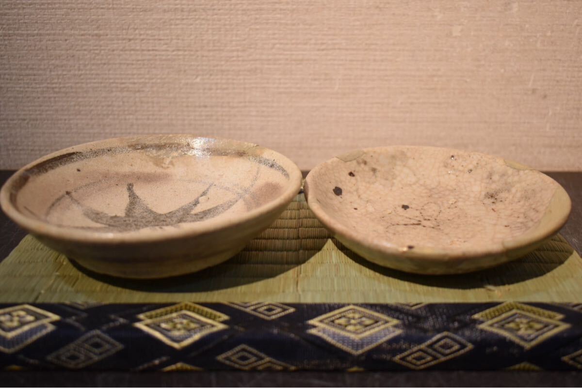 GE】Y825【コレクター所蔵品】時代 絵志野小皿2件/日本美術 美濃 GE】Y825【コレクター所蔵品】時代 絵志野小皿2件/日本美術 美濃