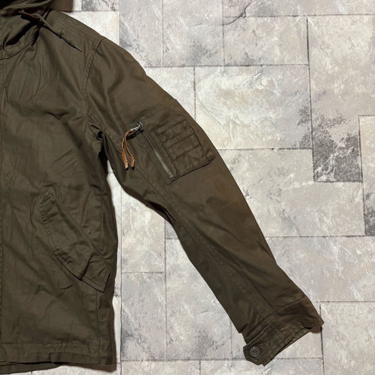 SHIPS JETBLUE シップス ジェットブルー ミリタリージャケット M-72 ジップパーカー 裾ドローコード カーキ サイズL 玉FS1771_画像3