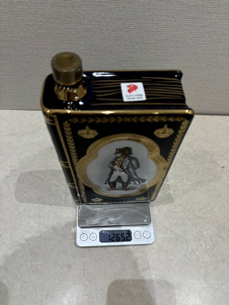 M7622 未開栓! CAMUS(カミュ)ナポレオン ブック 40% 700ml M7622 未開栓! CAMUS(カミュ)ナポレオン ブック 40% 700ml