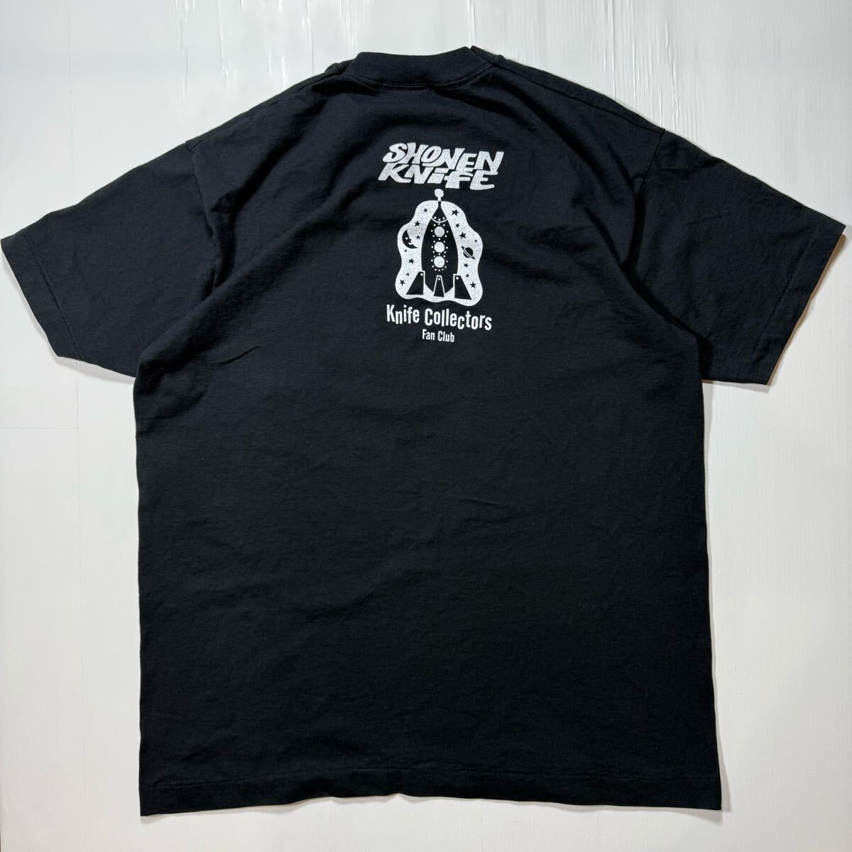 SHONEN KNIFE 少年ナイフ 90s Tシャツ&缶バッジセット|Yahoo SHONEN KNIFE 少年ナイフ 90s Tシャツ&缶バッジセット|Yahoo