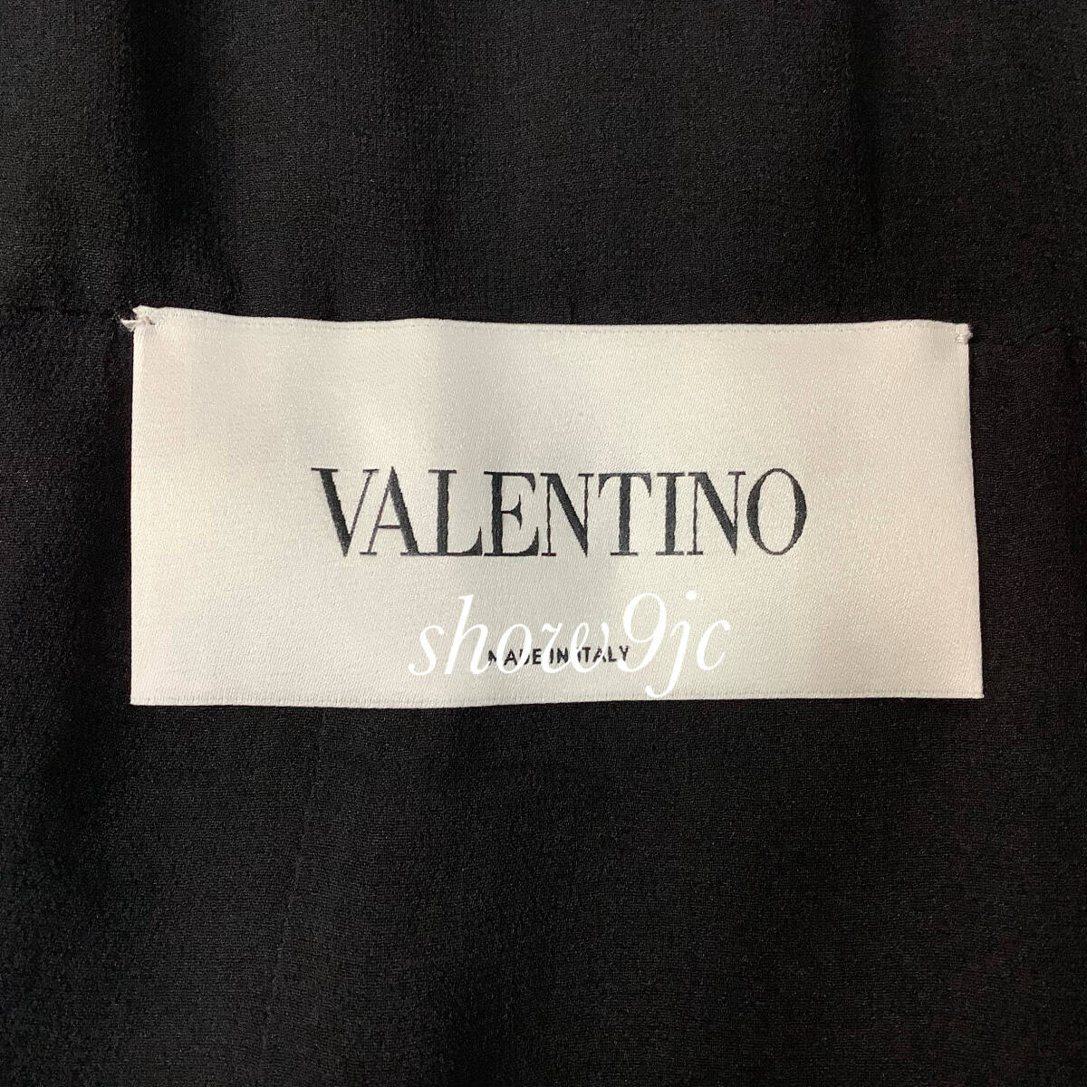 VALENTINO 】ヴァレンティノ レザー襟付き・総レースワンピース VALENTINO 】ヴァレンティノ レザー襟付き・総レースワンピース