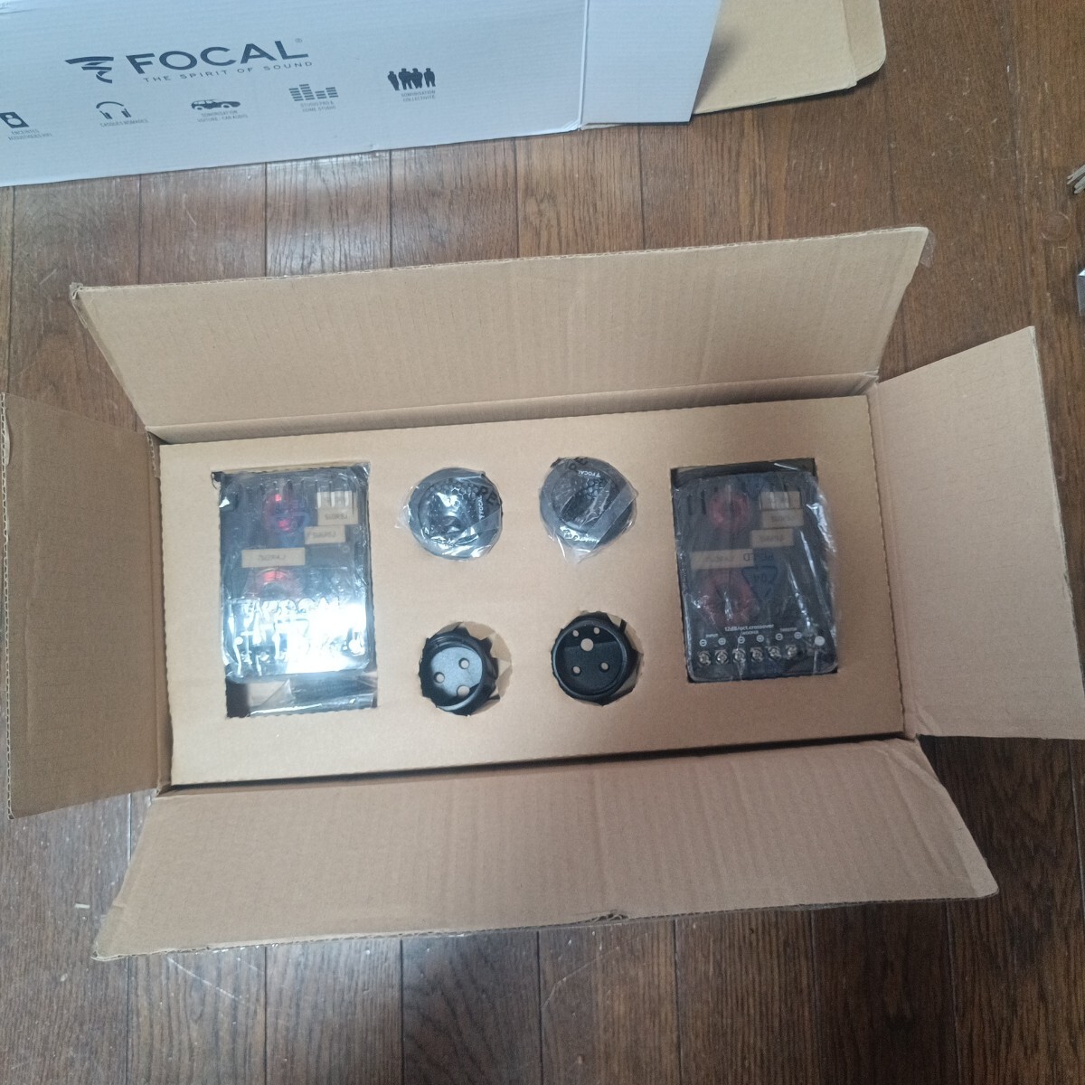 送料込 フォーカル ACCESS 165AS 個(gè)人輸入 セパレート