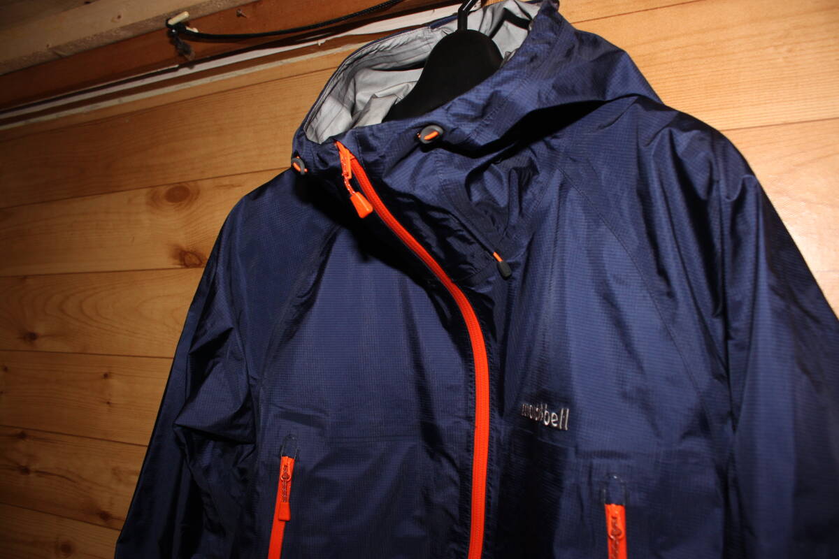 美品 メンズS 紺 モンベル mont-bell 1128531 GORE-TEX 美品 メンズS 紺 モンベル mont-bell 1128531 GORE-TEX