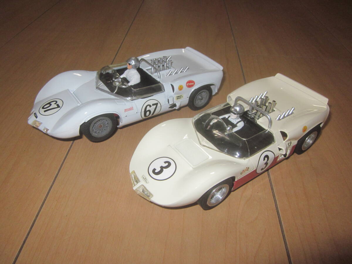 スロットカー 1/25 完成車 2台 K&b チャパラル KBシャーシ cox スロットカー 1/25 完成車 2台 K&b チャパラル KBシャーシ cox