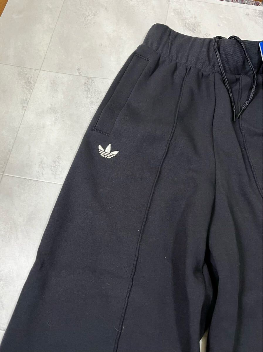 激レア 【新品】adidas originals スウエットワイドパンツ 激レア 【新品】adidas originals スウエットワイドパンツ
