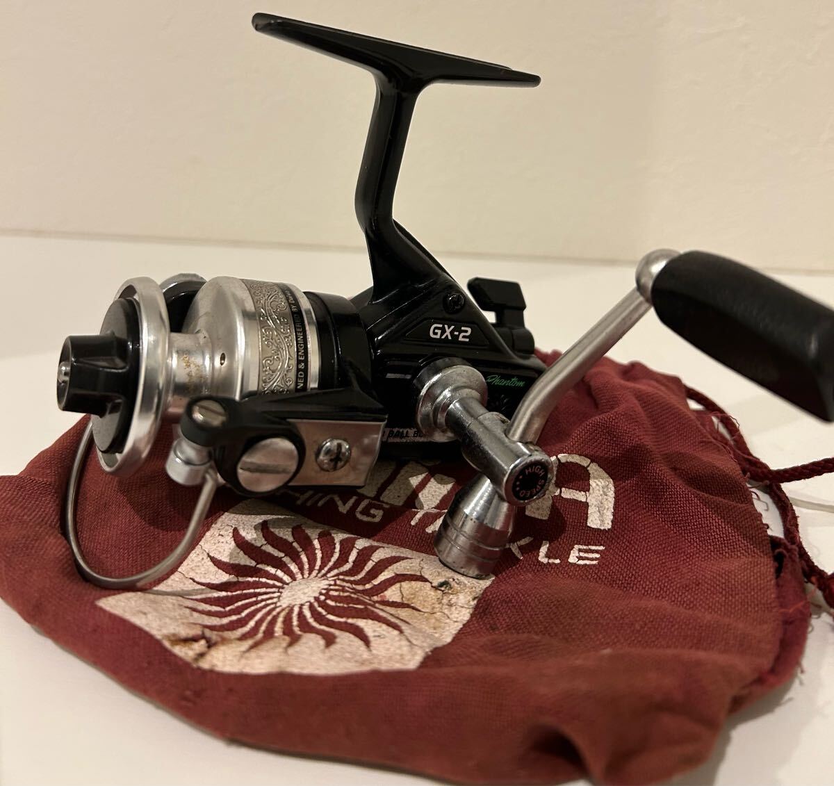リール ダイワ ファントム GX-2 Daiwa オーバホール済 ほぼ 未 リール ダイワ ファントム GX-2 Daiwa オーバホール済 ほぼ 未