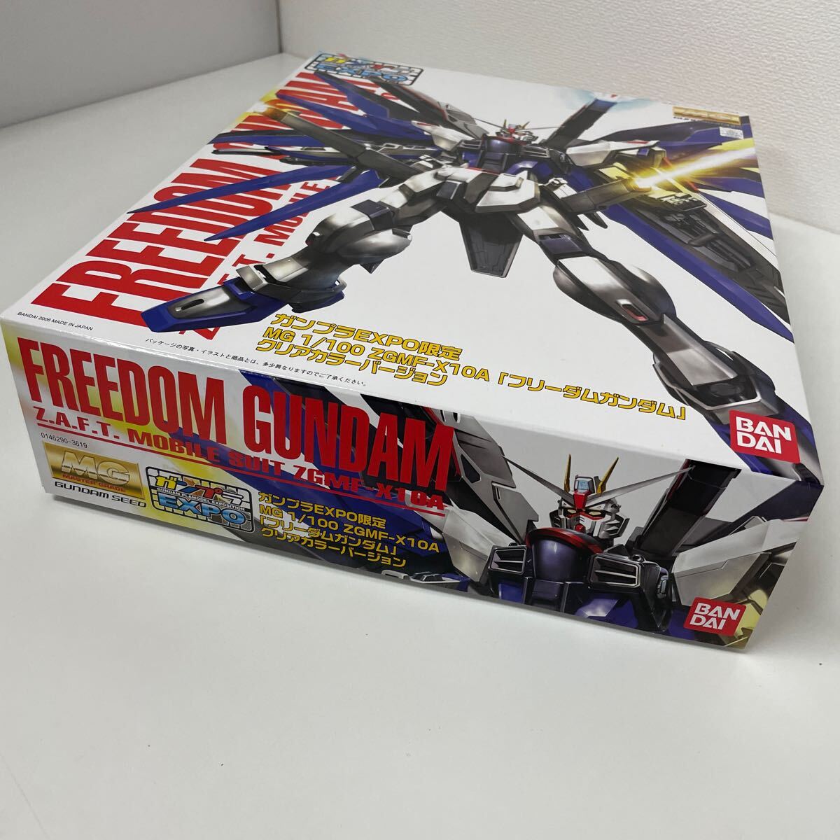 ガンプラ 未組立 1/100 MG ZGMF-X10A フリーダムガンダム クリア ガンプラ 未組立 1/100 MG ZGMF-X10A フリーダムガンダム クリア