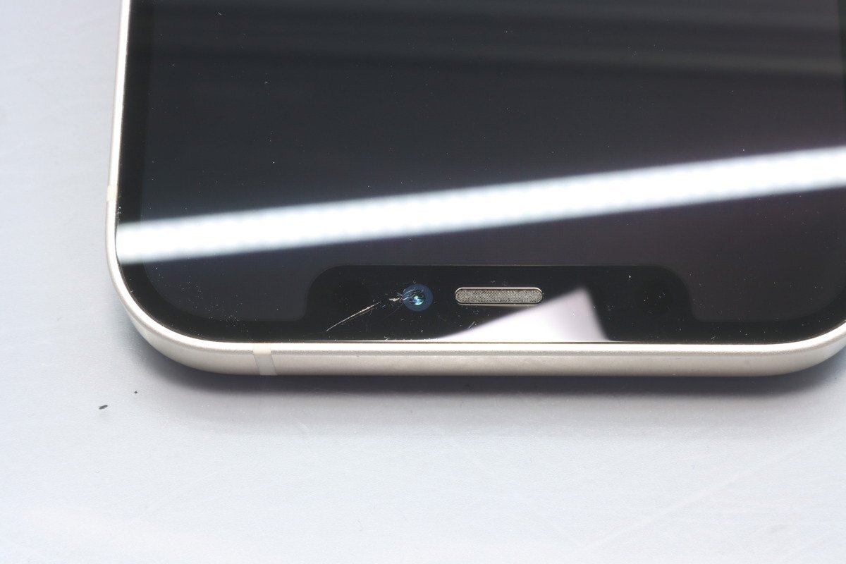 Apple iPhone12 64GB White A2402 MGHP3J/A バッテリ84% □au Apple iPhone12 64GB White A2402 MGHP3J/A バッテリ84% □au