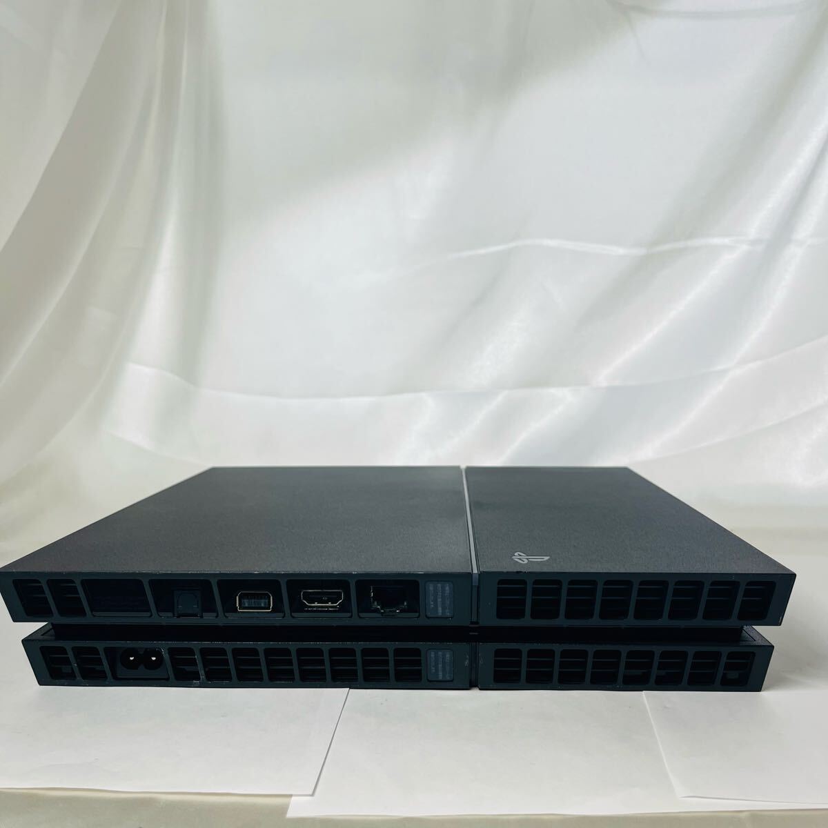 ☆1円~ 動作確認済 SONY PS4 PlayStation4 本体 CUH-1200A ☆1円~ 動作確認済 SONY PS4 PlayStation4 本体 CUH-1200A