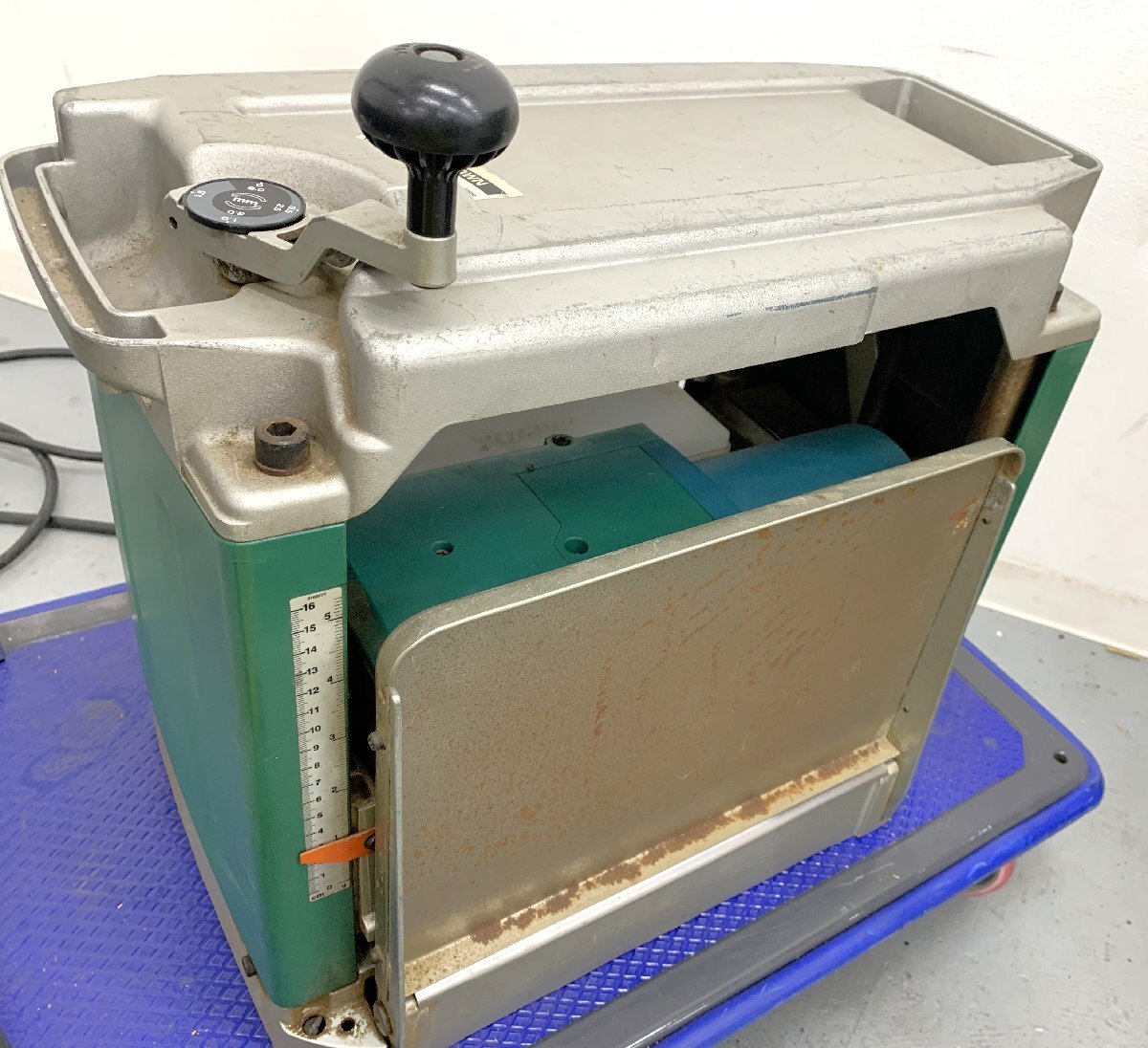 直接引取限定・中古品】makita 304mm 自動カンナ 2012NB マキタ 直接引取限定・中古品】makita 304mm 自動カンナ 2012NB マキタ
