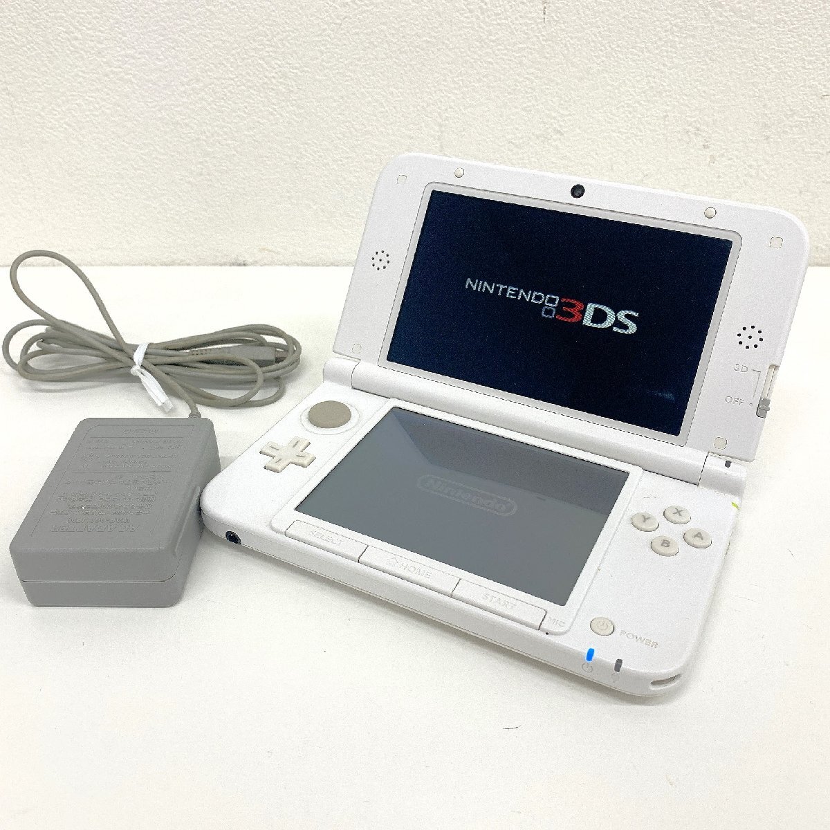 中古品】Nintendo 3DS LL SPR-001 任天堂 ニンテンドー ホワイト 中古品】Nintendo 3DS LL SPR-001 任天堂 ニンテンドー ホワイト