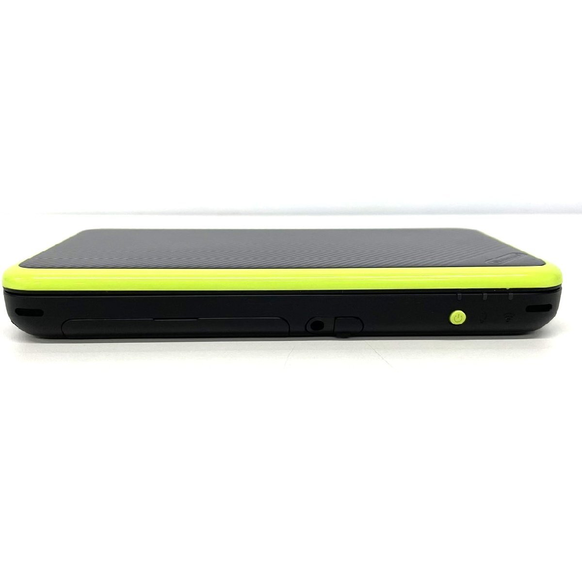 中古品】Nintendo 2DSLL JAN-001 ブラックライム 任天堂 中古品】Nintendo 2DSLL JAN-001 ブラックライム 任天堂
