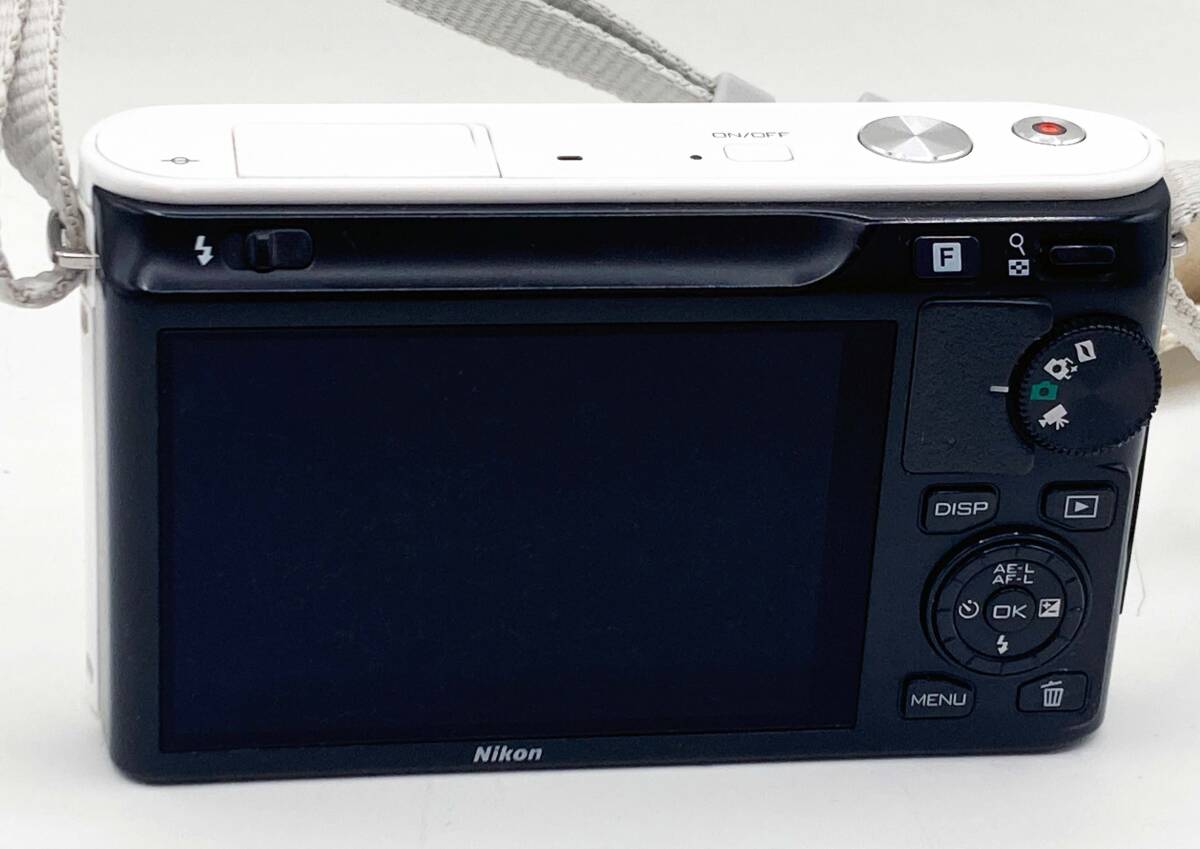 Nikon 1 J1 ダブルズームキット レンズ2個付き レンズキット ① Nikon 1 J1 ダブルズームキット レンズ2個付き レンズキット ①
