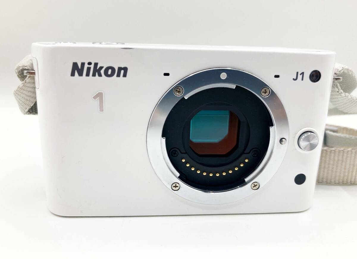 Nikon 1 J1 ダブルズームキット レンズ2個付き レンズキット ① Nikon 1 J1 ダブルズームキット レンズ2個付き レンズキット ①