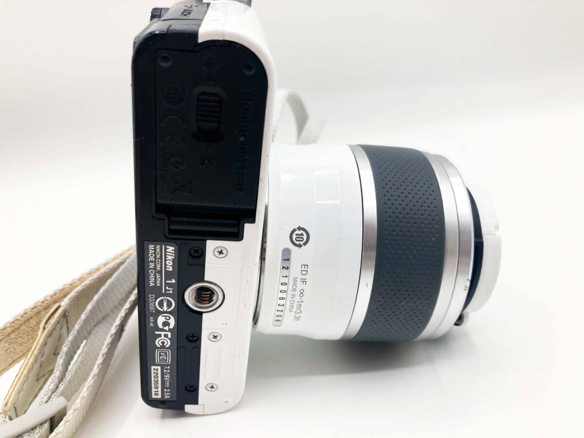 Nikon 1 J1 ダブルズームキット レンズ2個付き レンズキット ① Nikon 1 J1 ダブルズームキット レンズ2個付き レンズキット ①