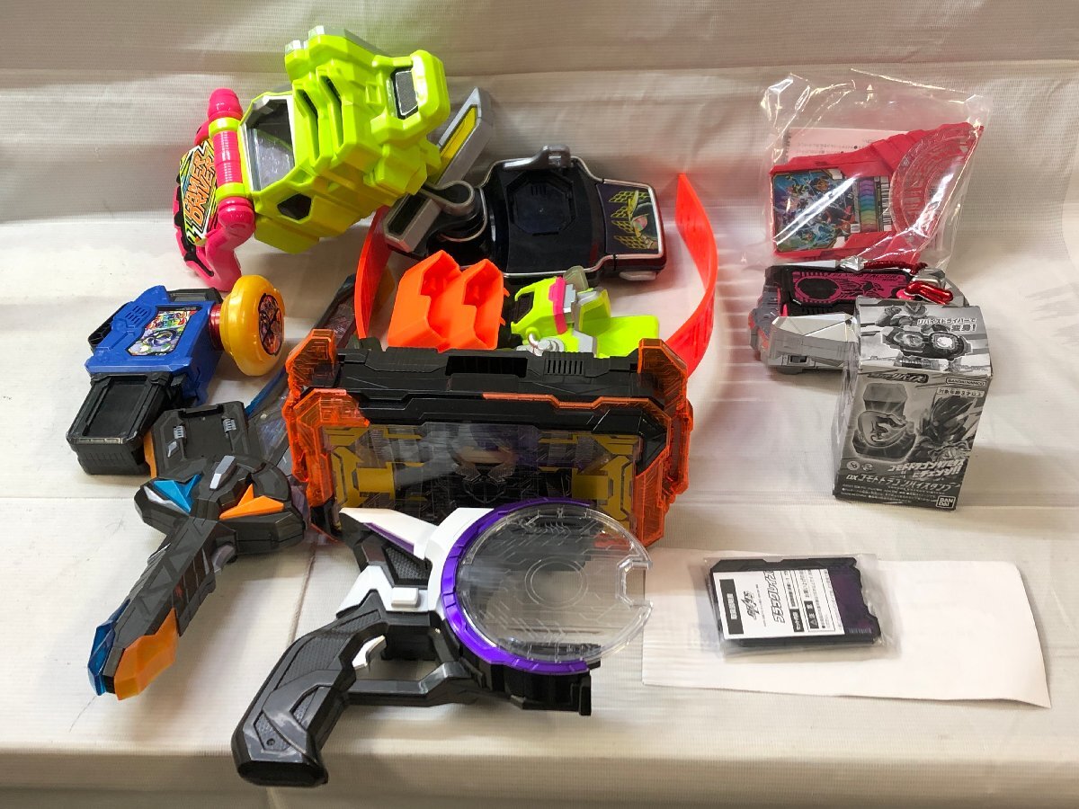 1円~ 仮面ライダー 変身ベルト グッズ 大量 まとめ セット 1円~ 仮面ライダー 変身ベルト グッズ 大量 まとめ セット