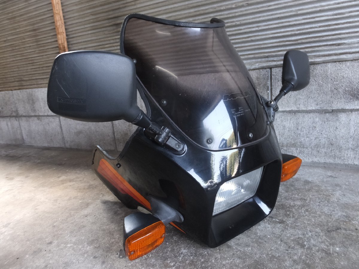 GPz550 GPz400 純正 当時物 フロントカウル KAWASAKI 絶版旧車 GPz550 GPz400 純正 当時物 フロントカウル KAWASAKI 絶版旧車