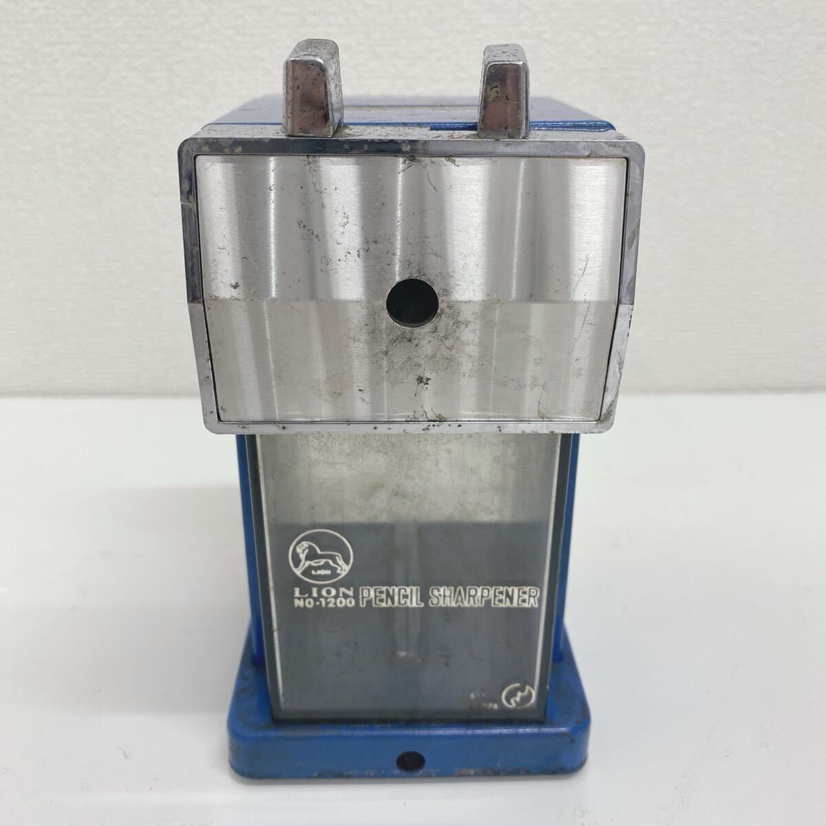 refle● 動作未確認　LION 鉛筆削り 鉛筆削り器　NO-1200 昭和レトロ　インテリアとして　ジャンク　現(xiàn)狀品