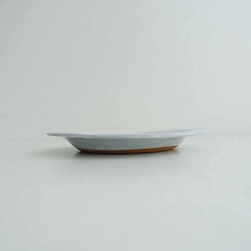 [ прекрасный товар ]teto ceramics Ishii . один * обод plate средний белый блеск * посуда . тарелка автор [ керамика ](wa87-2503-102)[21D52]