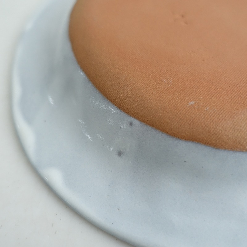 [ прекрасный товар ]teto ceramics Ishii . один * обод plate средний белый блеск * посуда . тарелка автор [ керамика ](wa87-2503-102)[21D52]