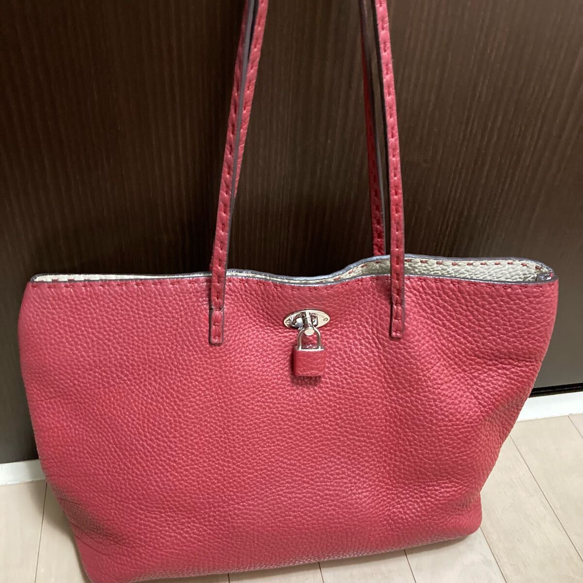 FENDI フェンディ セレリア トートバッグ ショルダーバッグ FENDI フェンディ セレリア トートバッグ ショルダーバッグ