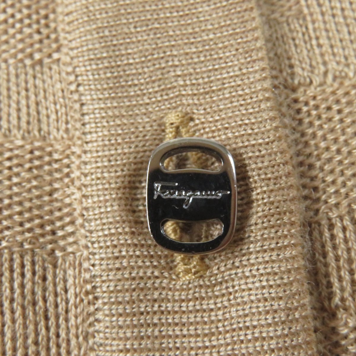  не использовался товар * Salvatore Ferragamo кашемир шелк gun chi-ni общий рисунок vala кнопка вязаный кардиган бежевый XL стандартный товар женский 