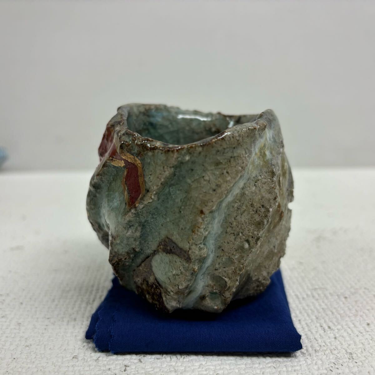 0408B6 真作保証☆市川透 ぐい呑み 備前焼 酒器 酒盃 盃 酒杯 0408B6 真作保証☆市川透 ぐい呑み 備前焼 酒器 酒盃 盃 酒杯
