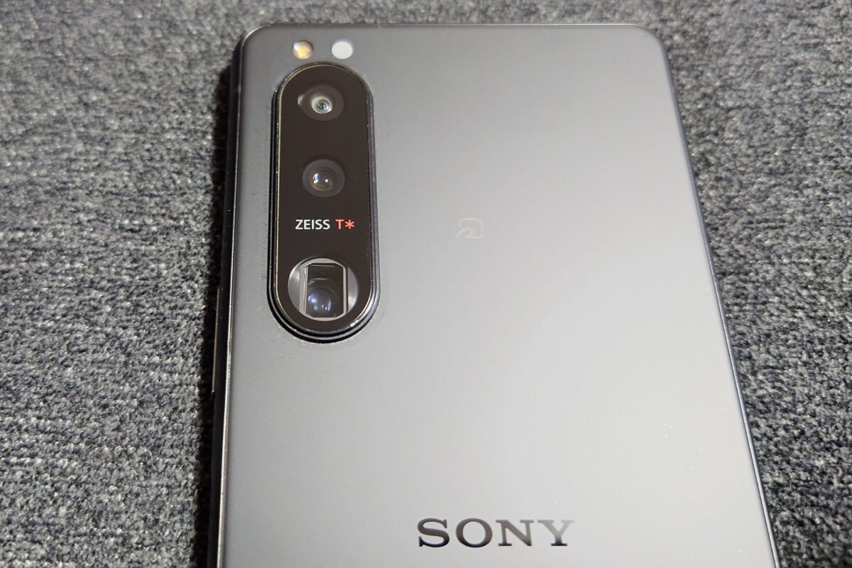 ジャンク品 Xperia 5 Ⅲ SO-53B docomo ブラック 中古 本体のみ ジャンク品 Xperia 5 Ⅲ SO-53B docomo ブラック 中古 本体のみ