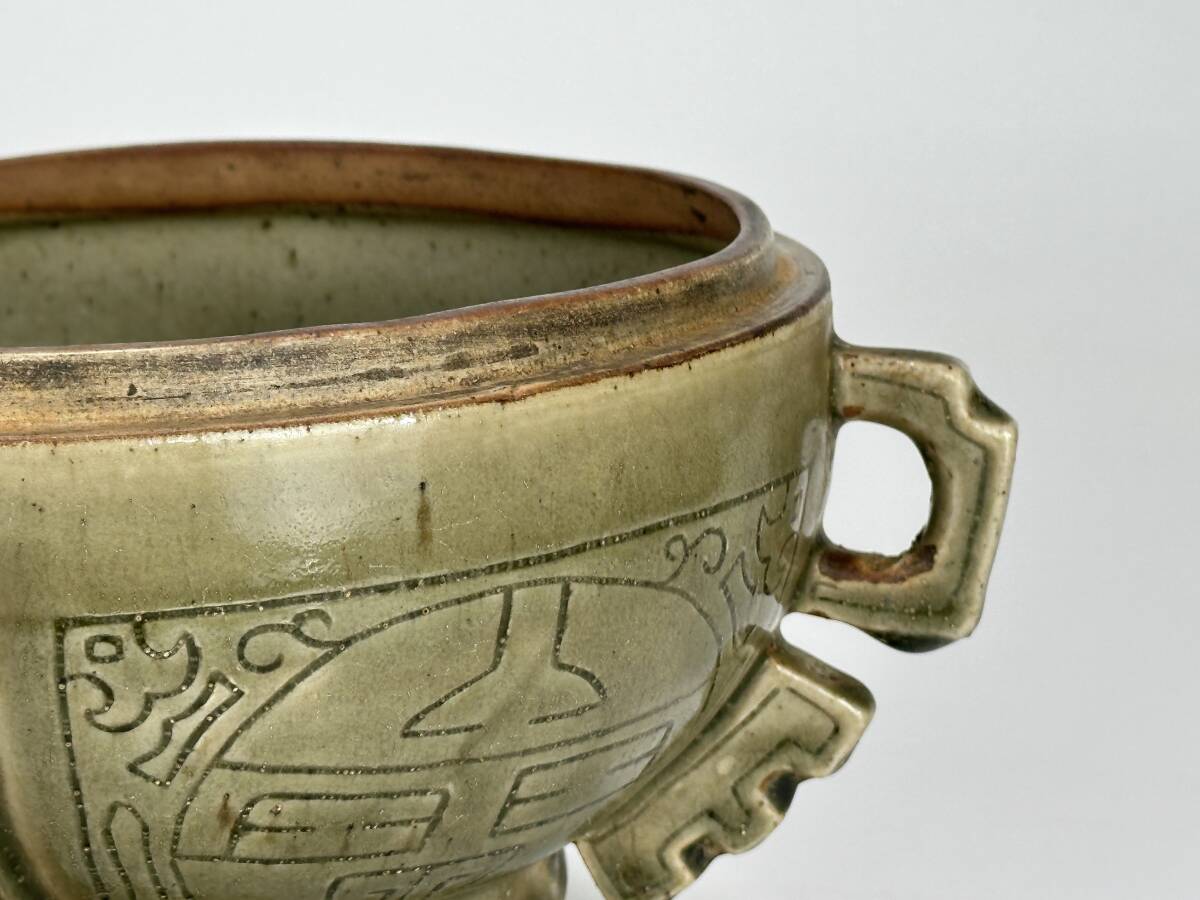UA10-7 中国美術 青磁 倣青銅器 蓋物 鼎 唐物 時代物 古物 (青磁 UA10-7 中国美術 青磁 倣青銅器 蓋物 鼎 唐物 時代物 古物 (青磁