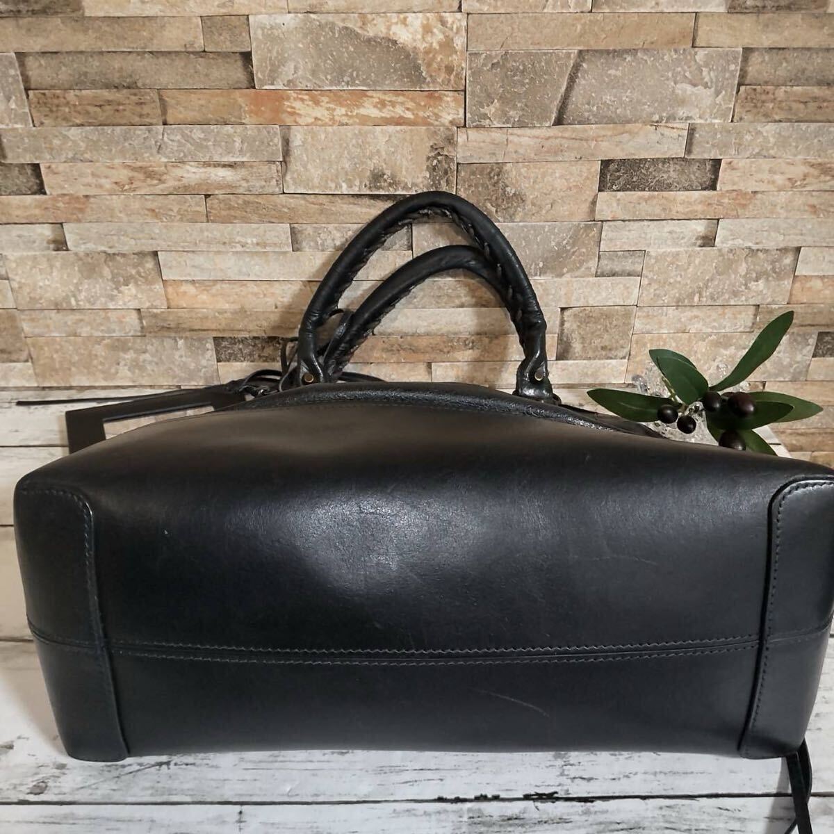 1円【至高の逸品】BALENCIAGA バレンシアガ 2way ハンドバッグ 1円【至高の逸品】BALENCIAGA バレンシアガ 2way ハンドバッグ