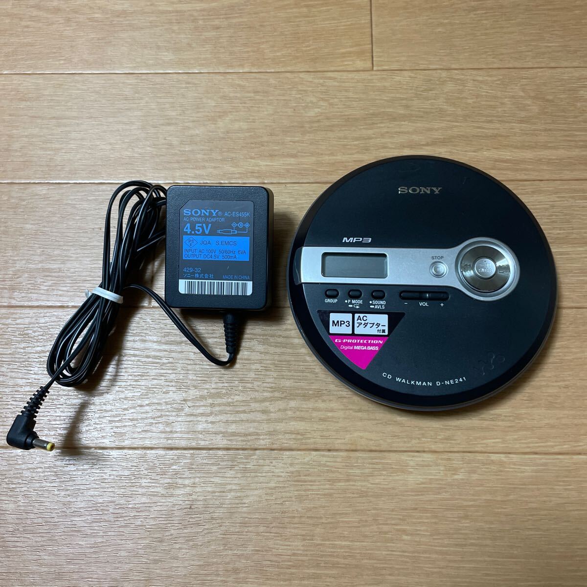 SONY ソニー WALKMAN ウォークマン D-NE241 ポータブルCD SONY ソニー WALKMAN ウォークマン D-NE241 ポータブルCD