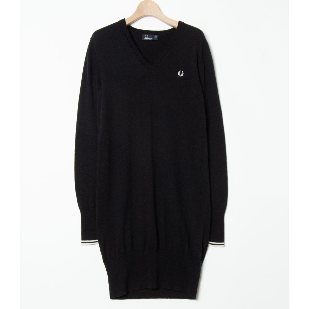 1円スタート】FRED PERRY フレッドペリー Vネック長袖ニット 1円スタート】FRED PERRY フレッドペリー Vネック長袖ニット