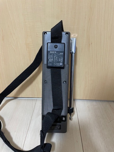 ソニー トランシーバー ICB-680 無線機 通電確認のみ(ハンディ ソニー トランシーバー ICB-680 無線機 通電確認のみ(ハンディ