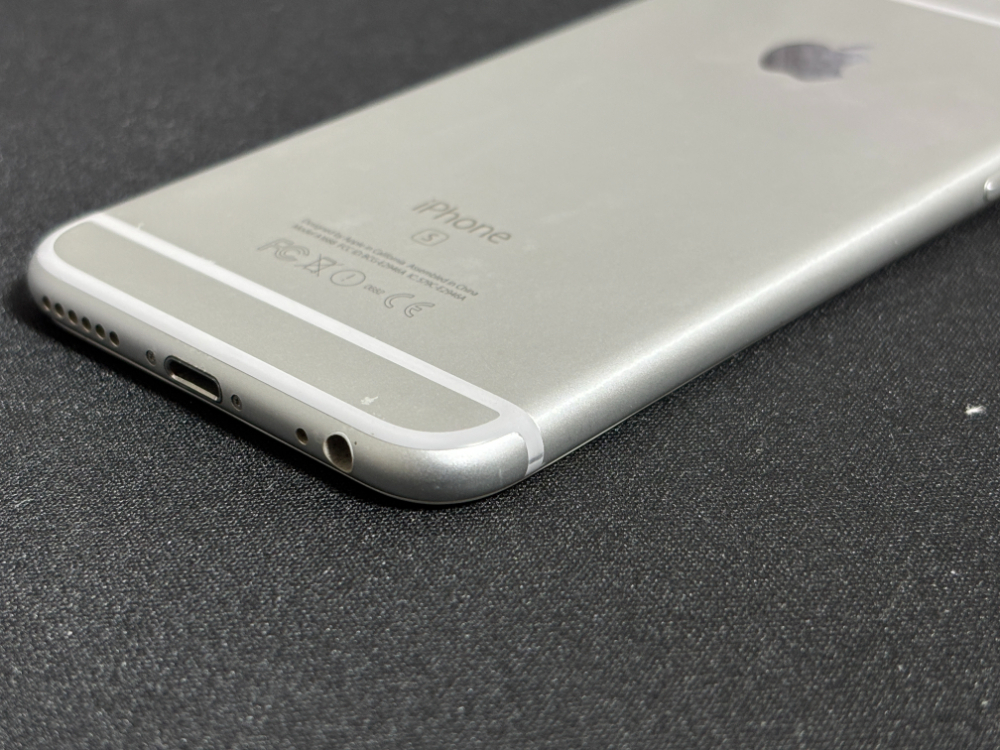 SIMフリー iPhone6s 本体 100% 64GB シルバー｜Yahoo!フリマ（旧