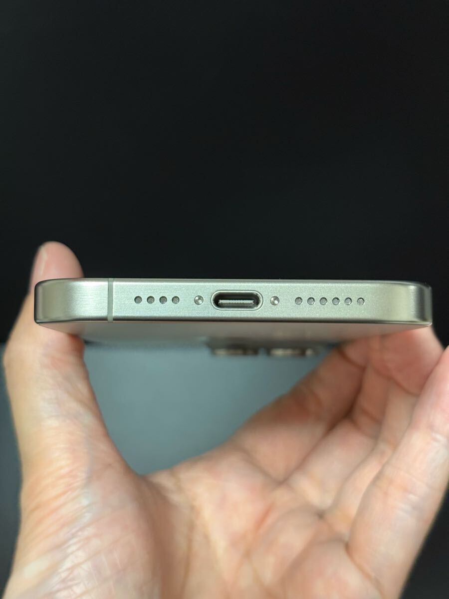 美品】iPhone15 Pro Max ナチュラルチタニウム 256GB SIMフリー 美品】iPhone15 Pro Max ナチュラルチタニウム 256GB SIMフリー