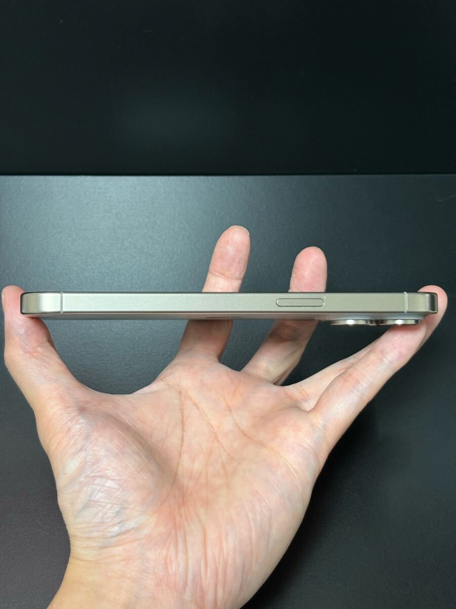 美品】iPhone15 Pro Max ナチュラルチタニウム 256GB SIMフリー 美品】iPhone15 Pro Max ナチュラルチタニウム 256GB SIMフリー