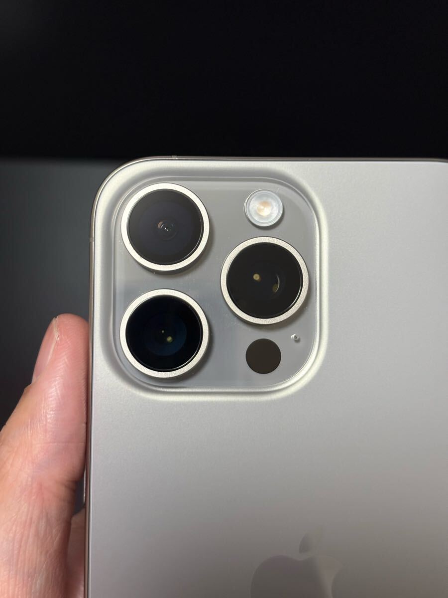 美品】iPhone15 Pro Max ナチュラルチタニウム 256GB SIMフリー 美品】iPhone15 Pro Max ナチュラルチタニウム 256GB SIMフリー
