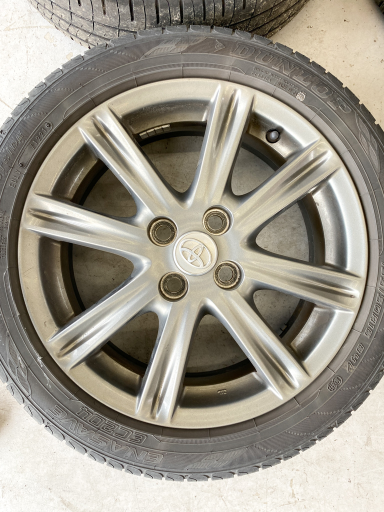 ヴィッツ RS NCP131 AHXVK-C 純正 アルミホイール タイヤ 4本セット 傷あり