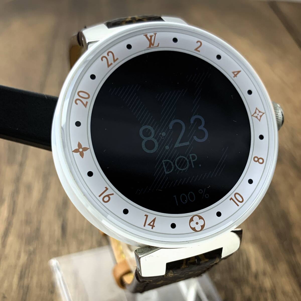 ルイ・ヴィトン LOUIS VUITTON QA080 タンブール ホライゾンV2 ルイ・ヴィトン LOUIS VUITTON QA080 タンブール ホライゾンV2
