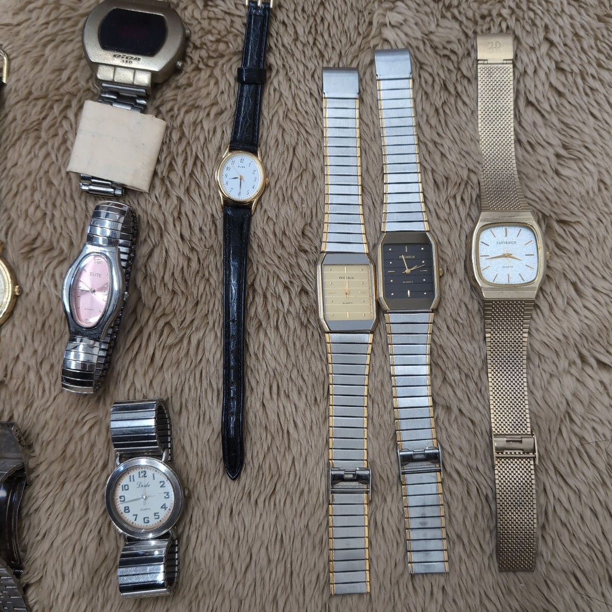 腕時計 SEIKO 時計 CITIZEN セイコー CASIO ALBA カシオ 腕時計 SEIKO 時計 CITIZEN セイコー CASIO ALBA カシオ