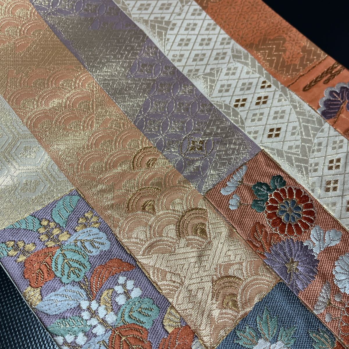 袋帯☆豪華刺繍 花柄 古典柄 菊、牡丹、桐、笠松 正絹 高級 逸品 高品質 現代帯_画像6