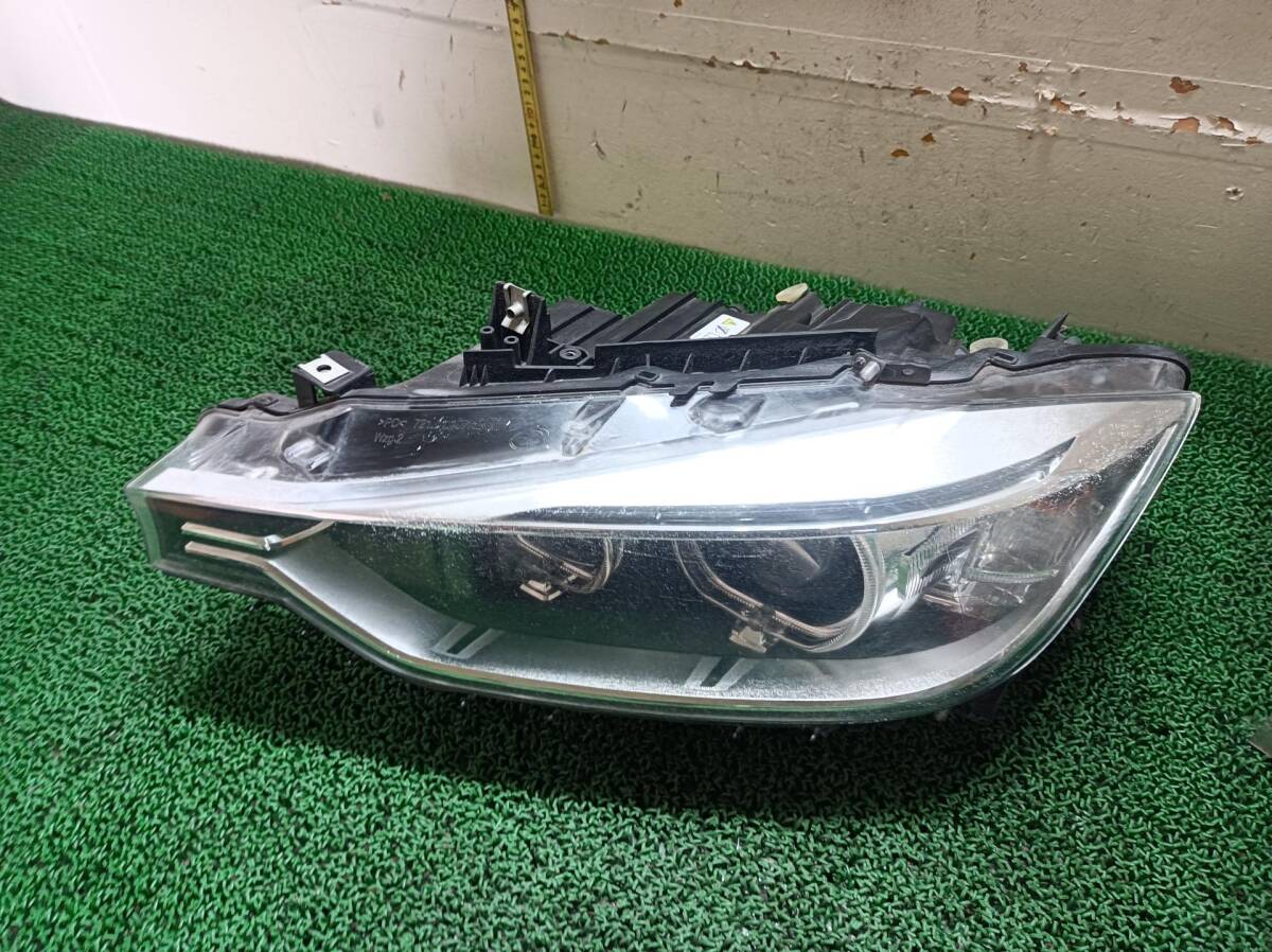 BMW 3シリーズ LDA-3D20 ヘッドライト 左 H26年 2014年 BMW 3シリーズ LDA-3D20 左ヘッドランプASSY A89 63.11-7259543