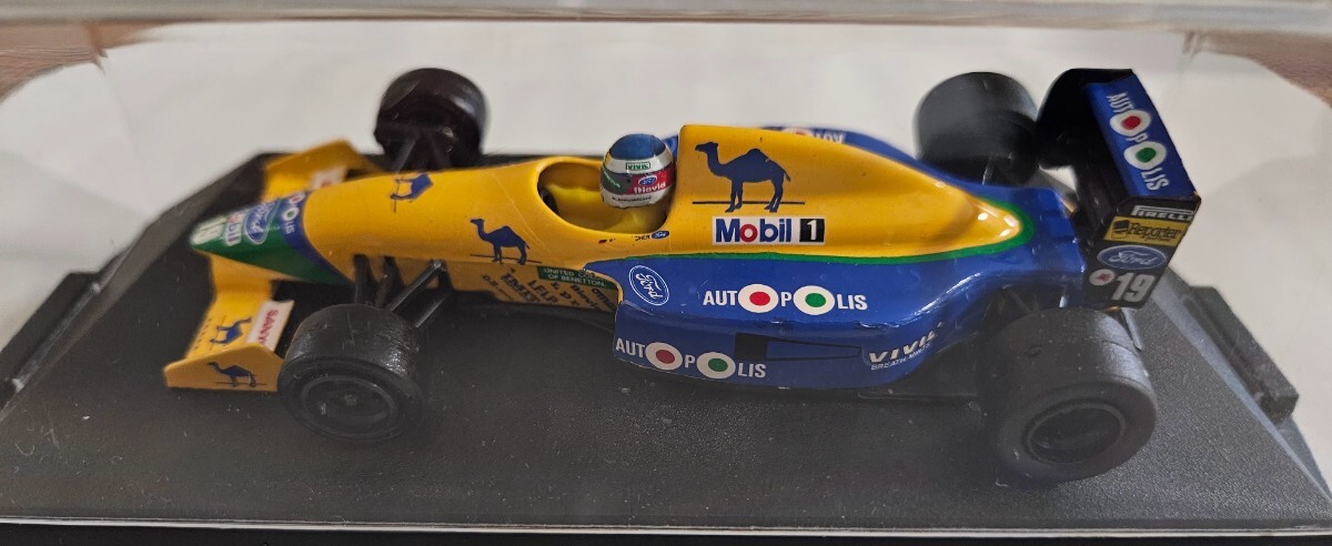 F1ミニカー　1/43　ベネトンフォードB191　ミハエル?シューマッハ　オニキス