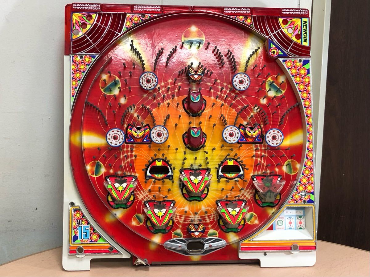 ジャンク品S6605】レトロ パチンコ 実機 ニューギン プラズマ ジャンク品S6605】レトロ パチンコ 実機 ニューギン プラズマ