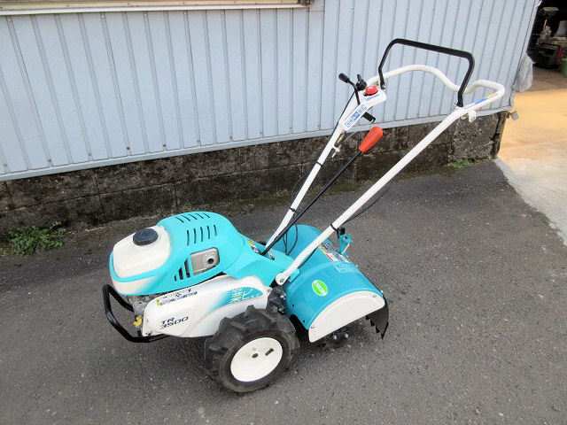 長野県北部より 個人 引き取り限定 クボタ 中古耕運機 TR3500 長野県北部より 個人 引き取り限定 クボタ 中古耕運機 TR3500