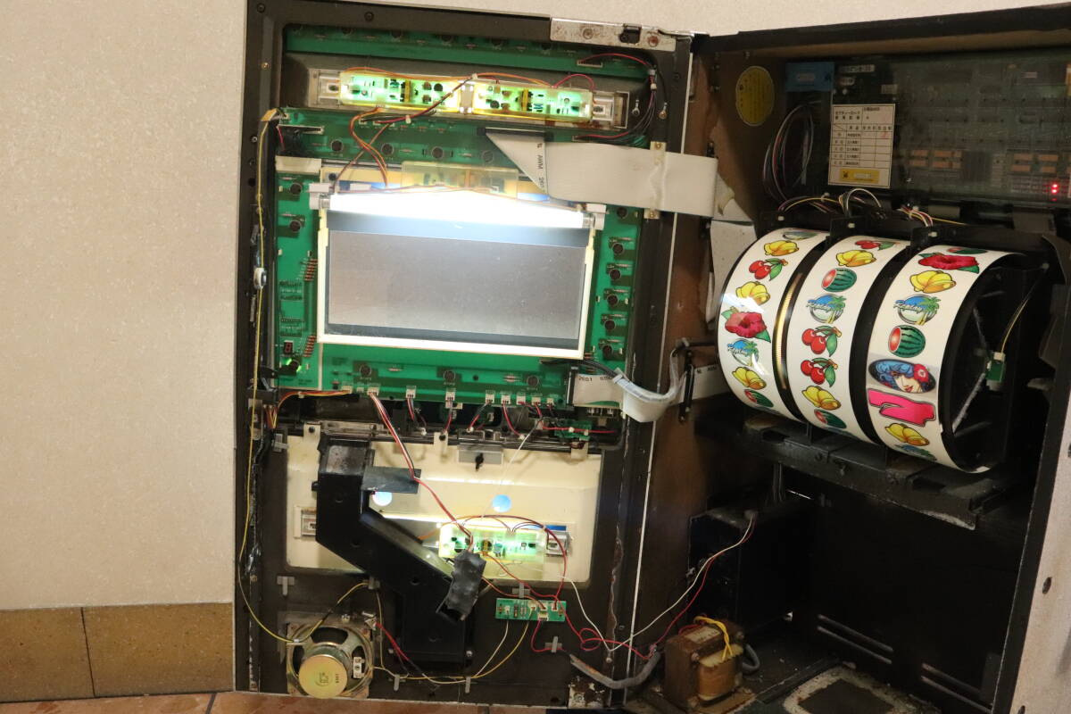 VMPD7-314-114 直接引取限定 パイオニア ビックシオ 30 スロット VMPD7-314-114 直接引取限定 パイオニア ビックシオ 30 スロット