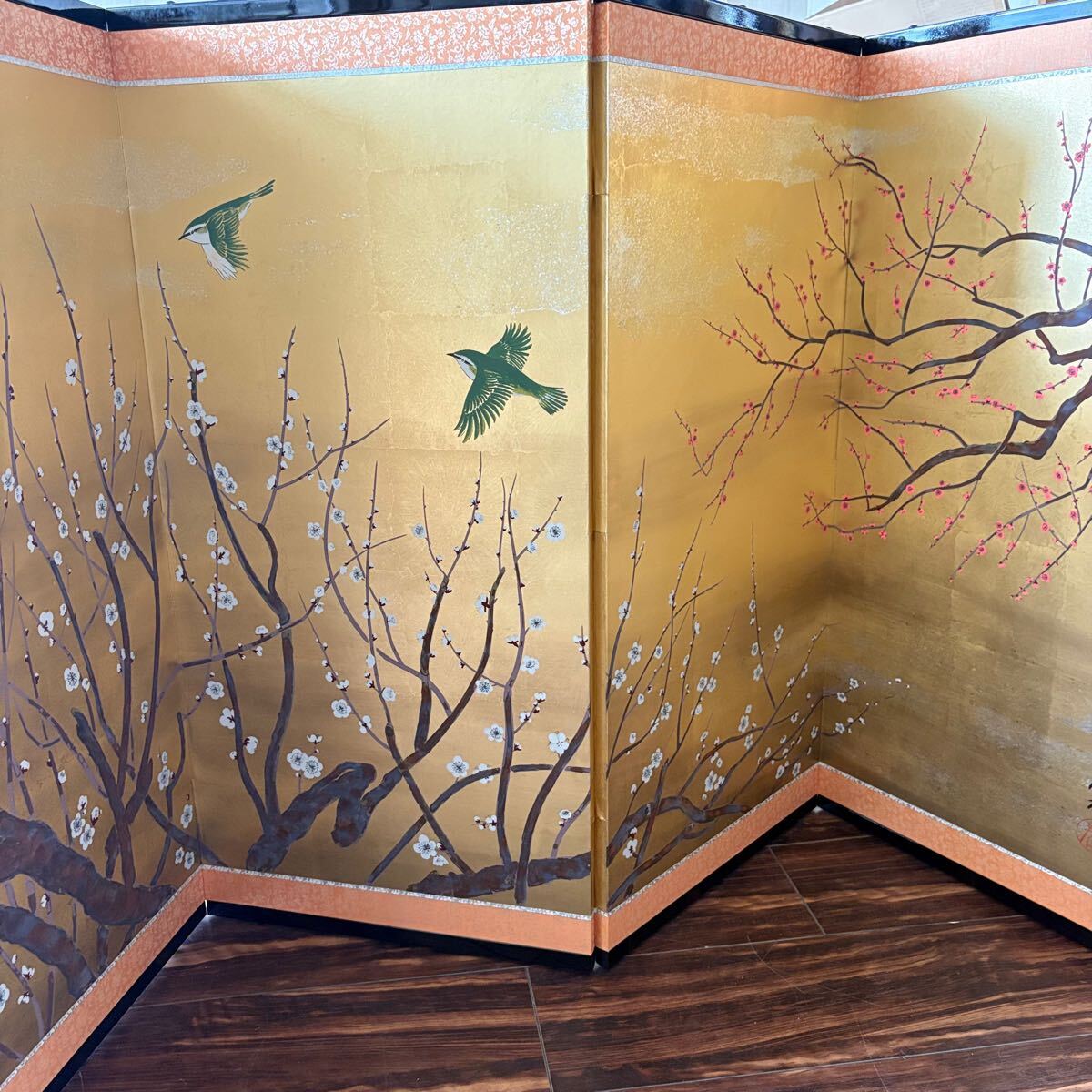 桜庭春来 「梅鶯図」 屏風 四枚折 サイン 落款 日本画 桜庭春来 「梅鶯図」 屏風 四枚折 サイン 落款 日本画