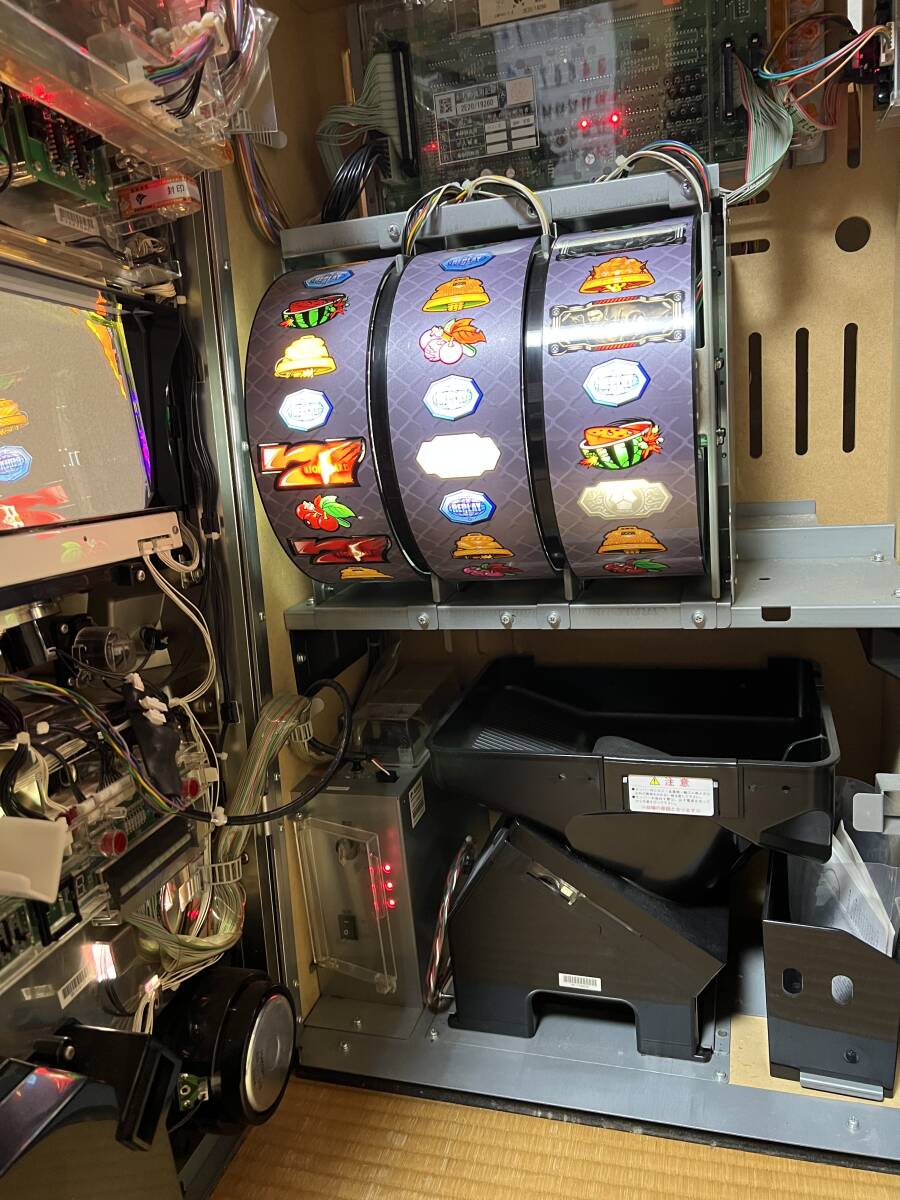 パチスロ バイオハザード5 コイン不要機付き(パチスロ実機 パチスロ バイオハザード5 コイン不要機付き(パチスロ実機