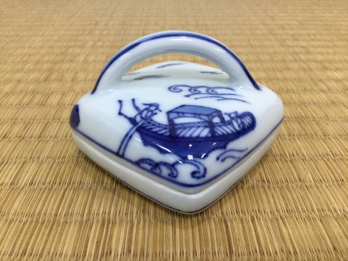 染付墨田川香合 宮川香斎 真葛焼 (茶道具)|売買された 染付墨田川香合 宮川香斎 真葛焼 (茶道具)|売買された