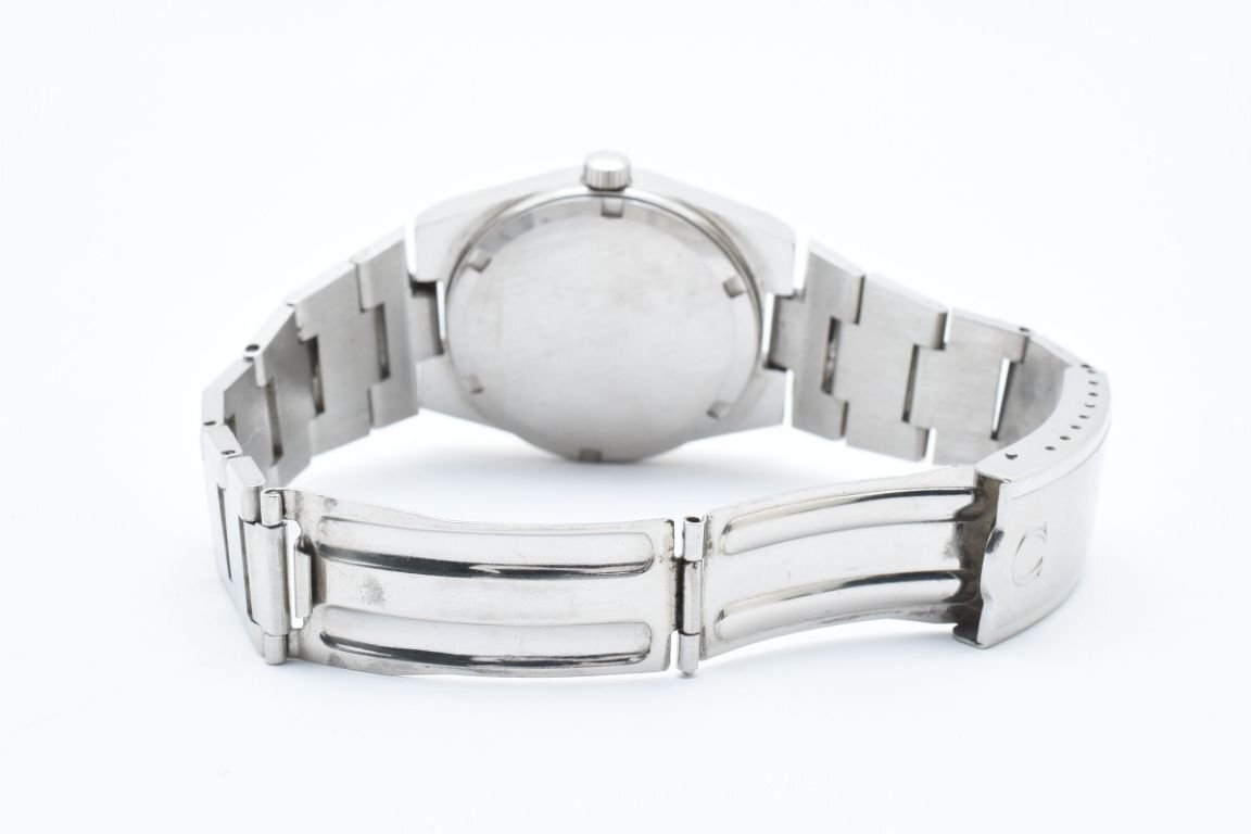 稼働品 オメガ Geneve ジュネーブ デイト シルバー ラウンド 稼働品 オメガ Geneve ジュネーブ デイト シルバー ラウンド